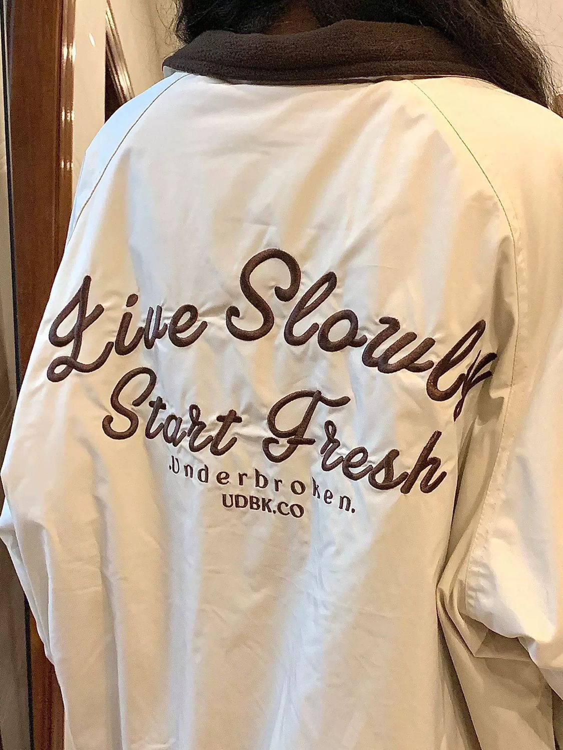 Damen-Manteljacke im japanischen Retro-Stil mit Stickerei