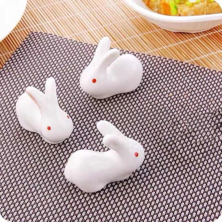 Japanese Style Cute Chopsticks Rack Holding Rabbit