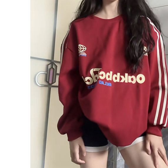 Bedrucktes, lässiges Top im amerikanischen Retro-Stil