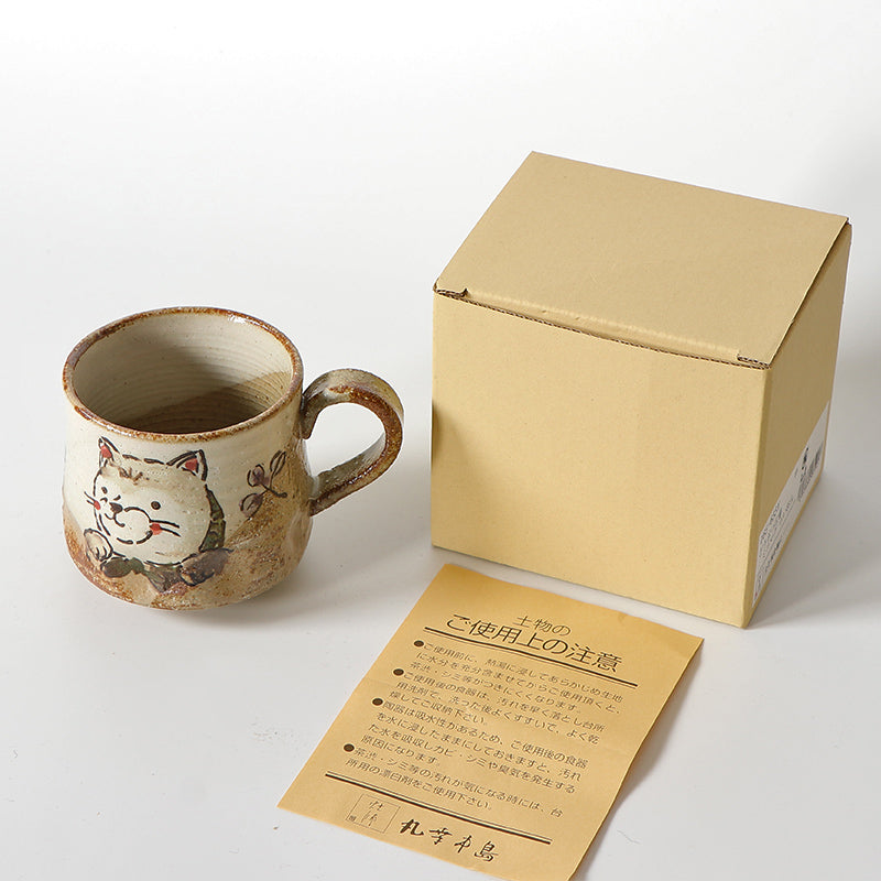 Hand Drawn Animal Pattern Mug Japanese Style