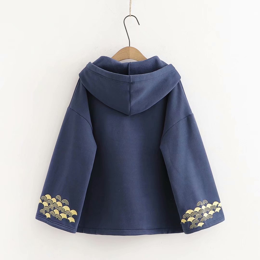 Japanese Style Fleece Thickened Hooded Sweater Loose Retro Embroidery