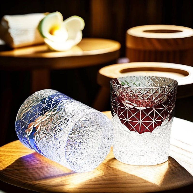 Japanische, handgefertigte, geschnitzte dekorative Tasse für den Haushalt