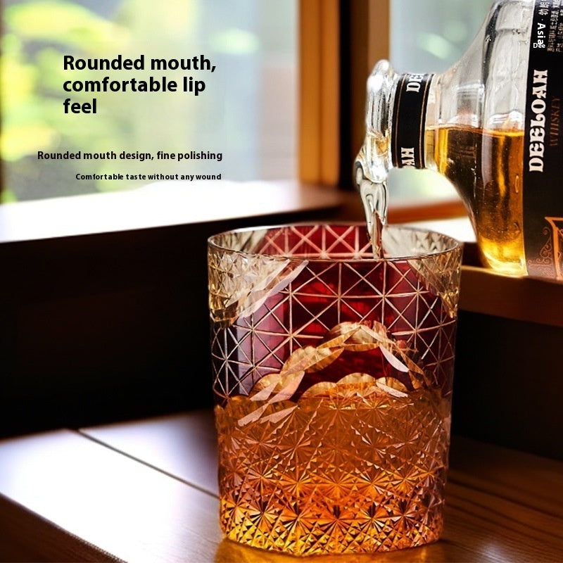 Japanische, handgefertigte, geschnitzte dekorative Tasse für den Haushalt